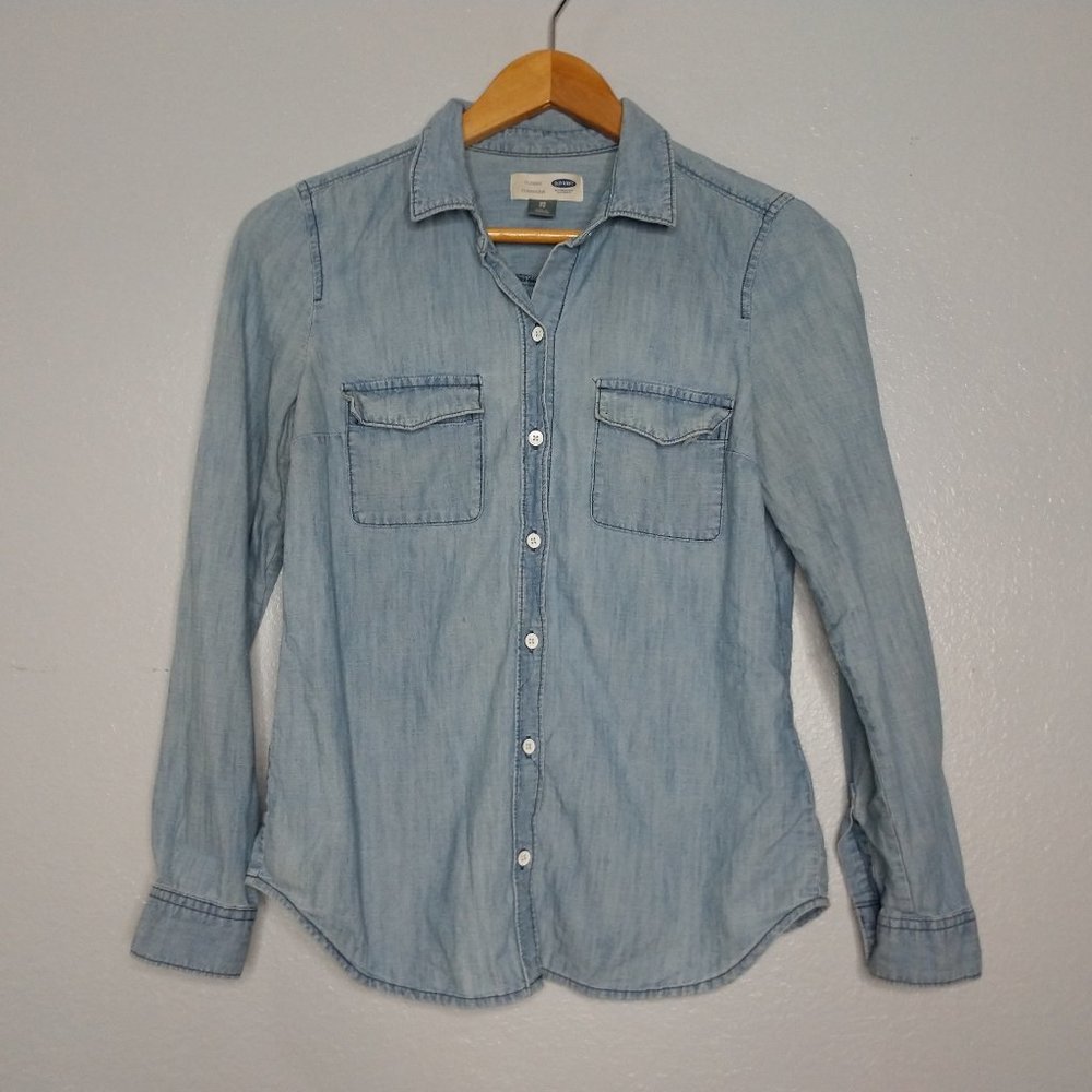 Old Navy Women's XS Classic Fit Button Down Chambray Blue Shirt Western Collared - Picture 1 of 4